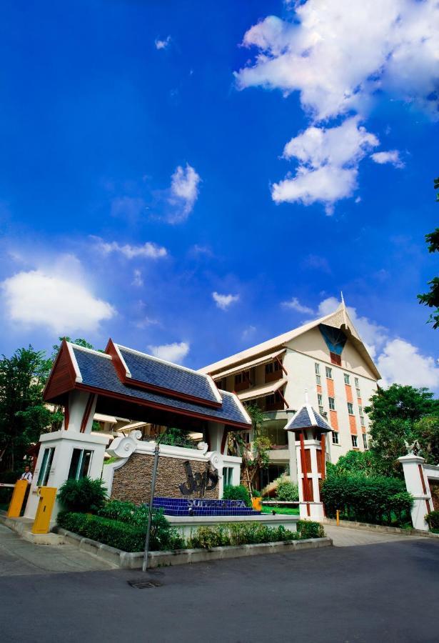 Jolly Suites & Spa Thapra Bangkok Ngoại thất bức ảnh